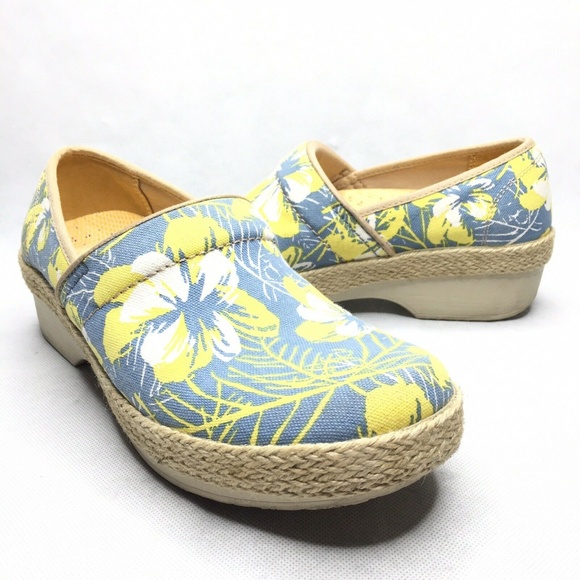 dansko spring shoes